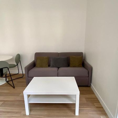 Appartement Charmant Proche Grands Boulevard 4P パリ エクステリア 写真
